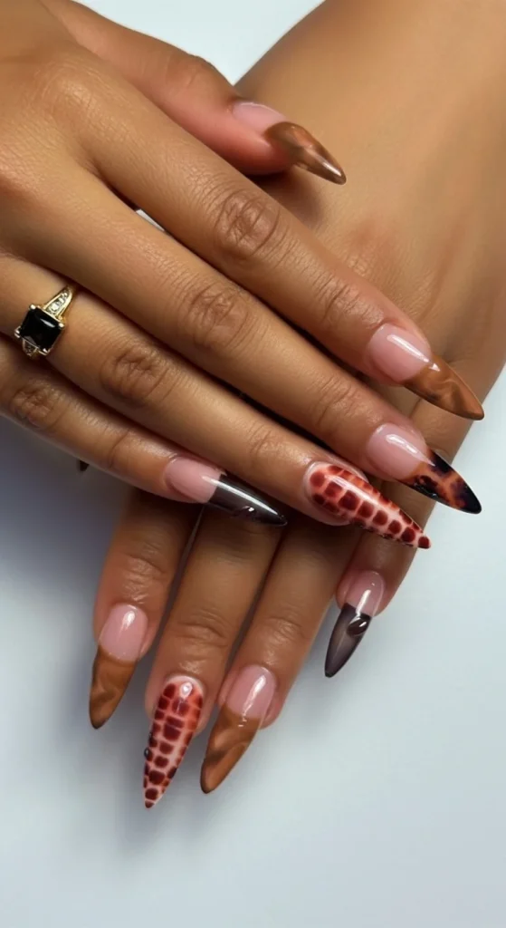 Coffee-inspired ombre gel nails blending beige and mocha tones for a warm fall look.
